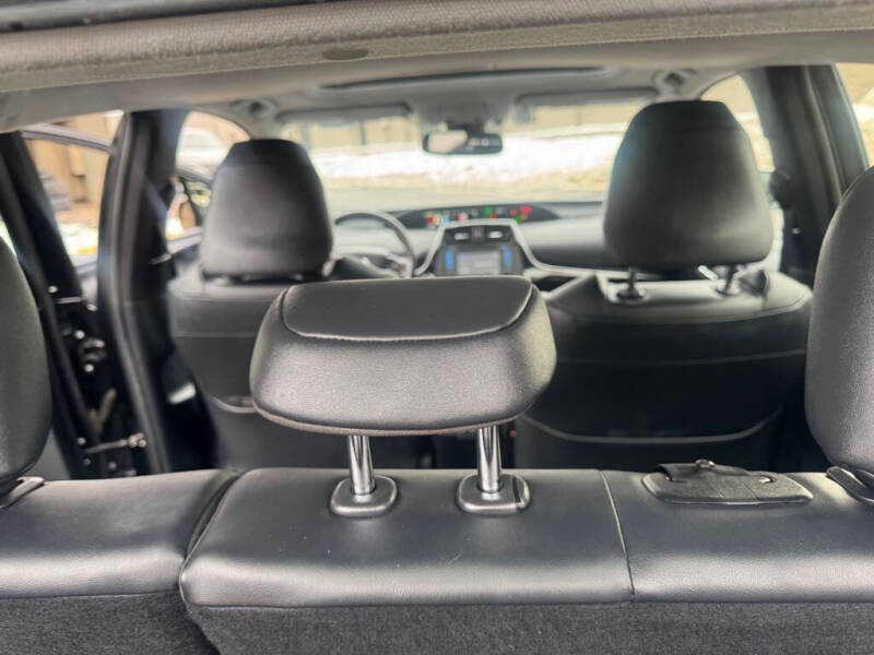 2019 Toyota Prius XLE