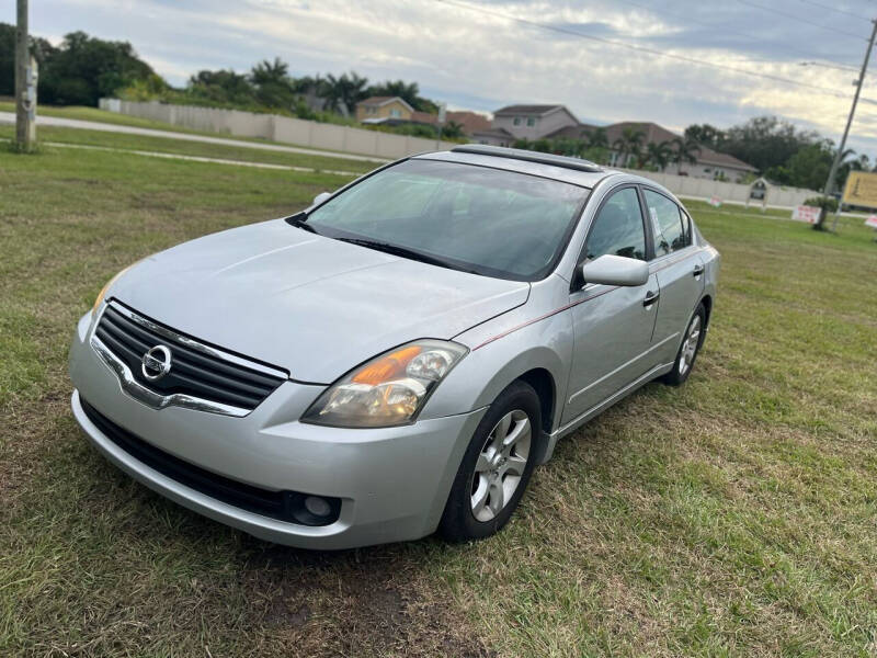 2008 Nissan Altima S photo 2