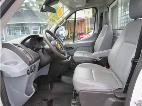 2019 Ford Transit 250