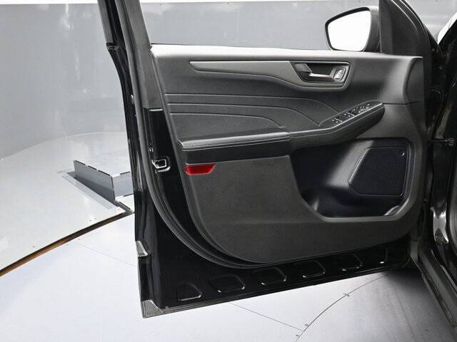 2023 Ford Escape Hybrid Active