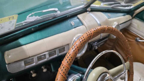 1948 Ford Super Deluxe