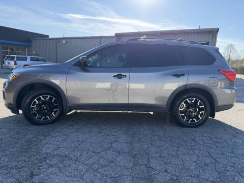 2019 Nissan Pathfinder SL