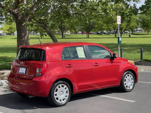 2013 Scion xD
