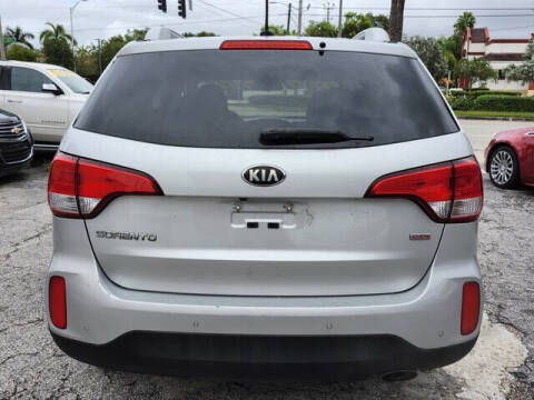 2014 Kia Sorento LX