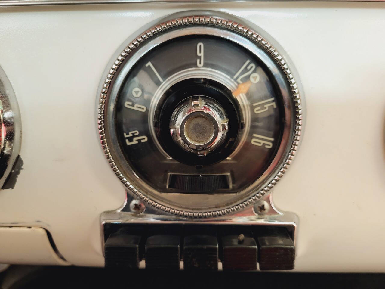 1955 Ford Fairlane 156