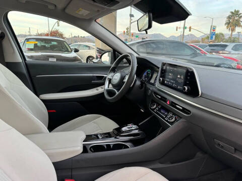 2021 Hyundai Sonata Hybrid Blue