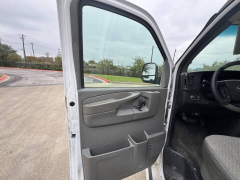 2013 Chevrolet Express LT 3500