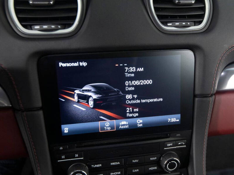 2024 Porsche 718 Cayman S