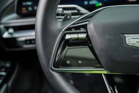 2024 Cadillac LYRIQ Tech