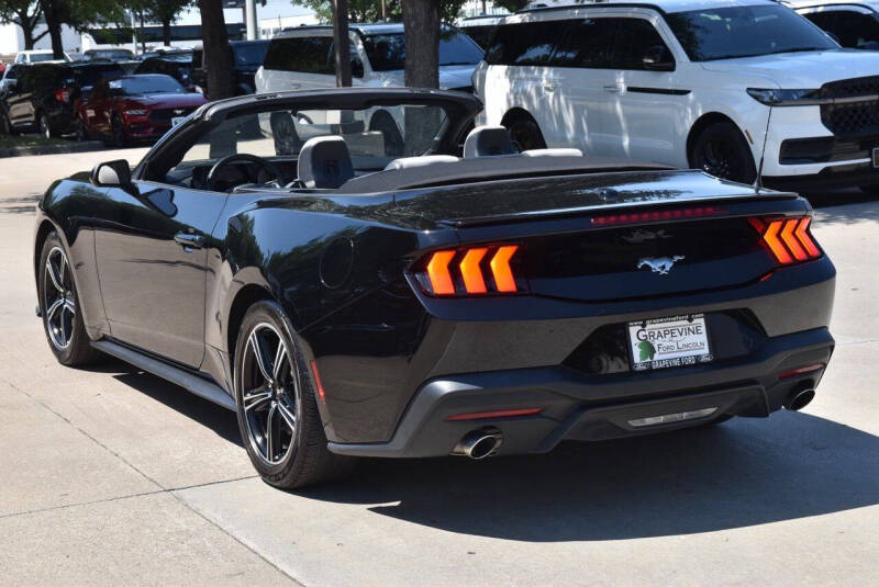 2024 Ford Mustang EcoBoost Premium