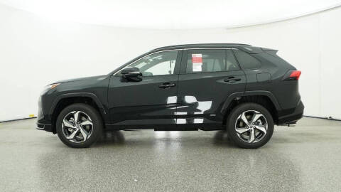 2025 Toyota RAV4 Plug-in Hybrid SE