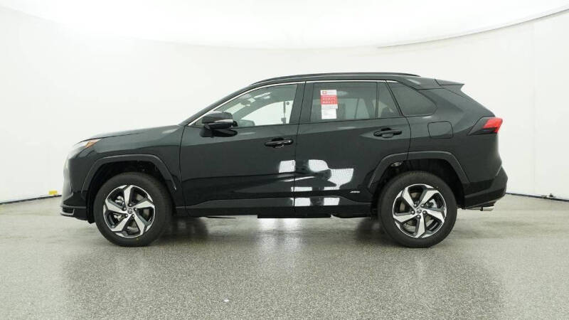 2025 Toyota RAV4 Plug-in Hybrid SE