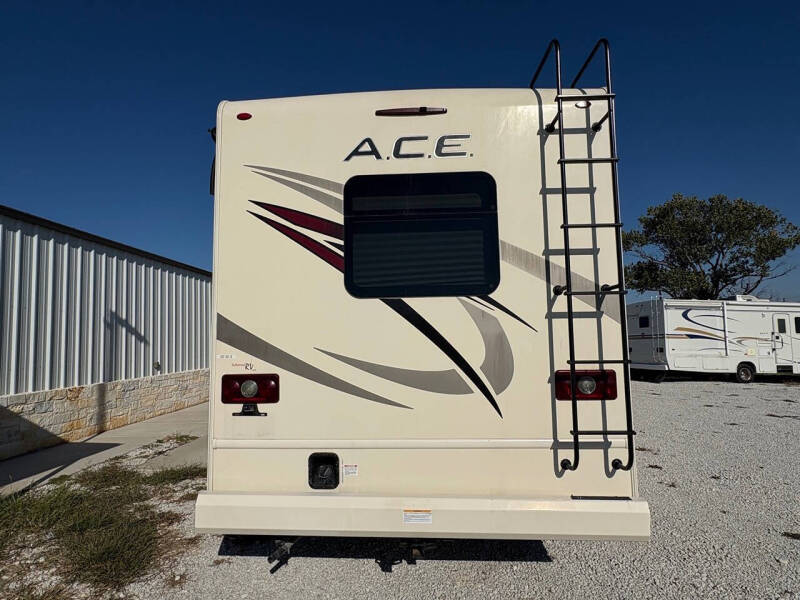 2019 Ford Motorhome Chassis