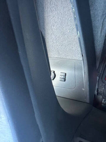 2010 Toyota Prius III