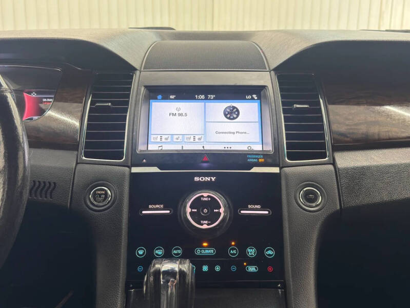 2017 Ford Taurus Limited