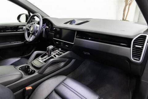 2021 Porsche Cayenne Coupe