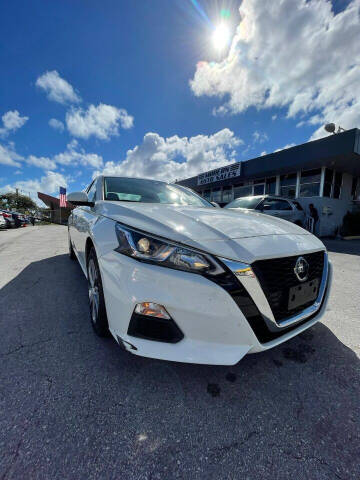 2021 Nissan Altima for sale at Modern Auto Sales in Hollywood FL