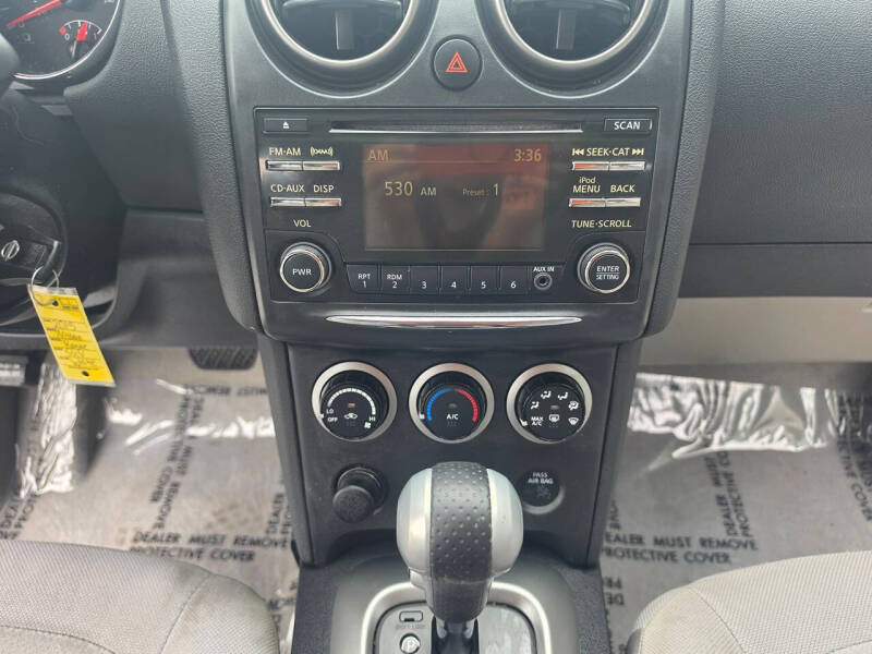 2015 Nissan Rogue Select S