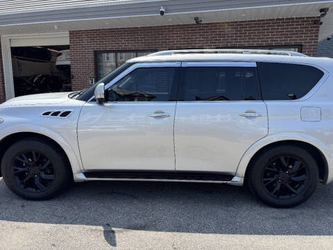 2014 Infiniti QX80
