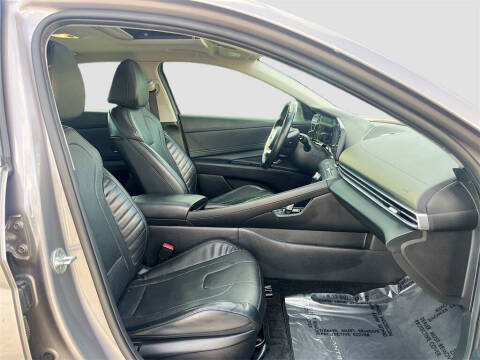 2022 Hyundai Elantra