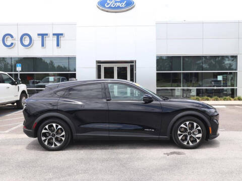 2025 Ford Mustang Mach-E Select