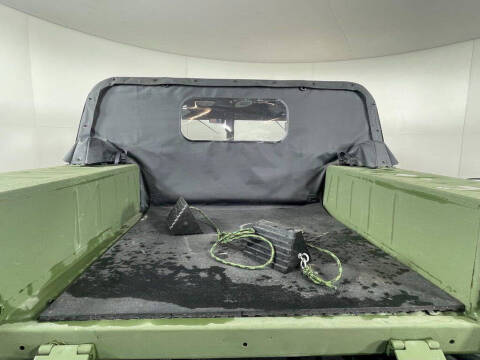 2006 AM General Hummer