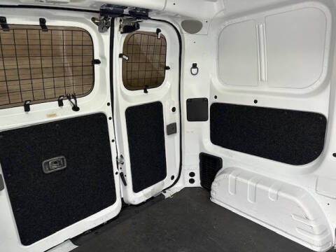 2021 Nissan NV200 SV