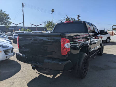 2019 Toyota Tundra SR5