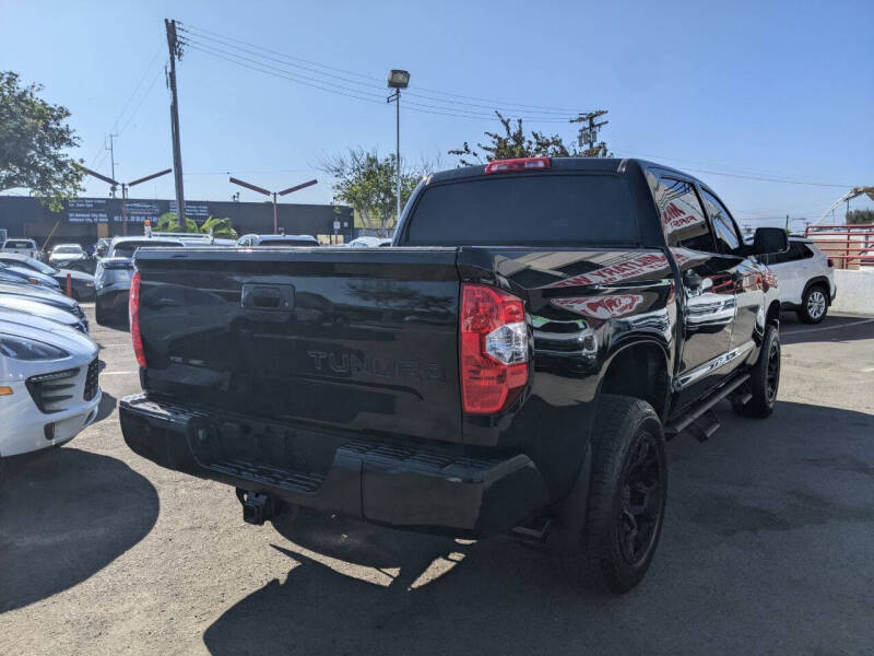 2019 Toyota Tundra SR5
