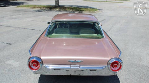 1962 Ford Thunderbird