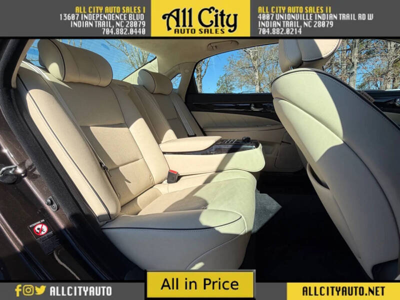 2016 Hyundai Equus Signature