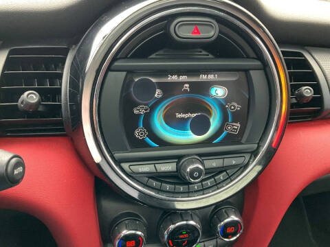 2017 MINI Hardtop 2 Door Cooper