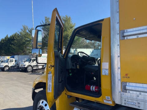 2019 International DuraStar 4300
