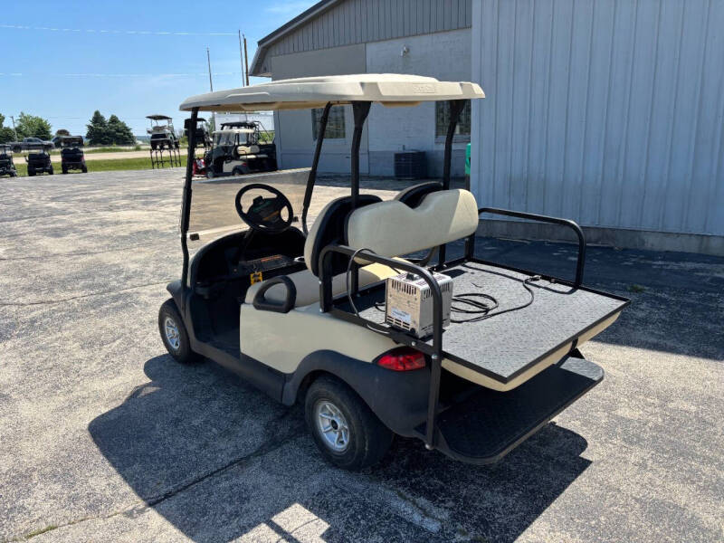 2012 Club Car Precedent