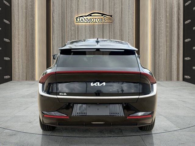 2022 Kia EV6 Wind