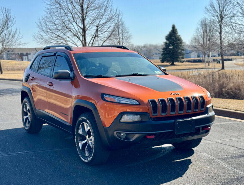 2015 Jeep Cherokee for sale at MINT MOTORS in Ramsey, MN