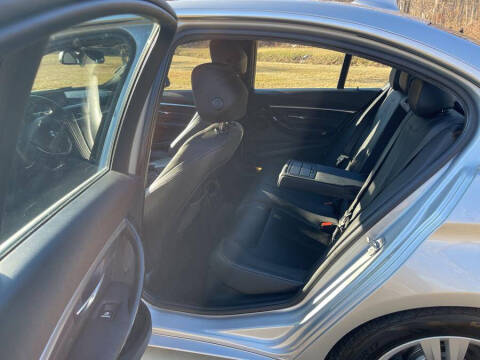 2017 BMW 3 Series 330e iPerformance