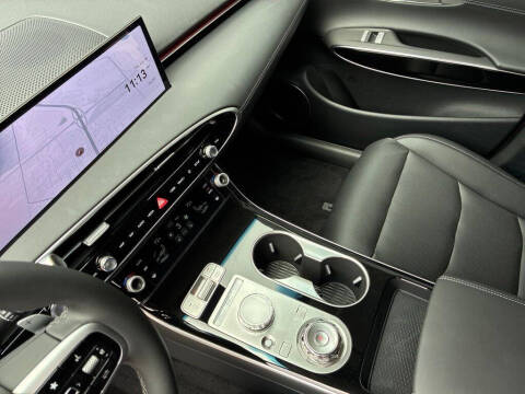 2026 Genesis GV70