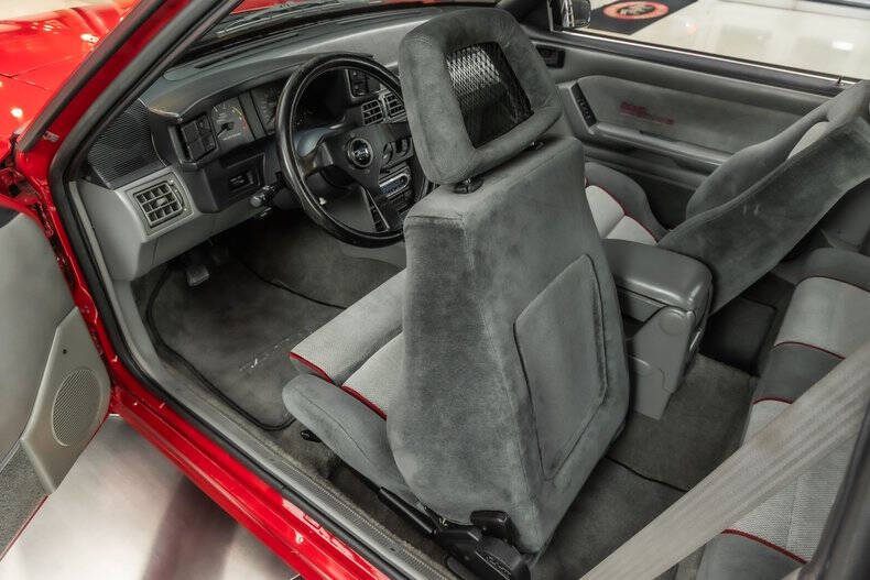 1988 Ford Mustang LX
