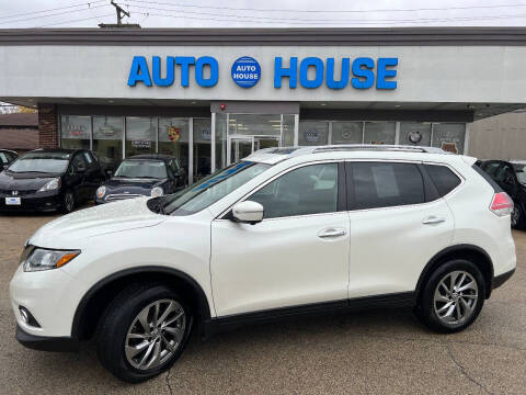 2015 Nissan Rogue for sale at Auto House Motors in Downers Grove IL