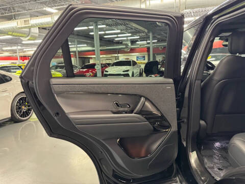 2024 Land Rover Range Rover Sport P360 SE