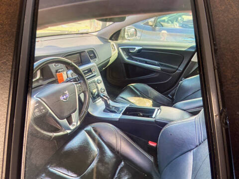 2017 Volvo S60 T5 Dynamic