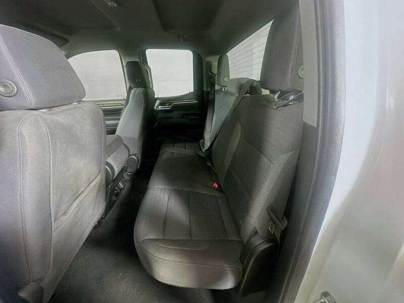 2023 GMC Sierra 1500 Elevation Standard