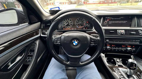 2015 BMW 5 Series 528i