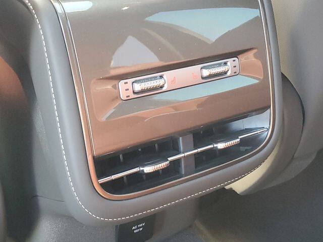 2025 Lincoln Nautilus Black Label
