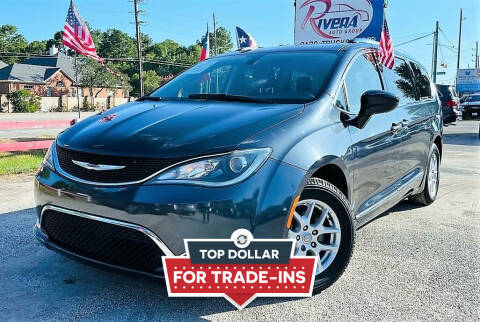 2020 Chrysler Pacifica for sale at Rivera Auto Group in Spring TX