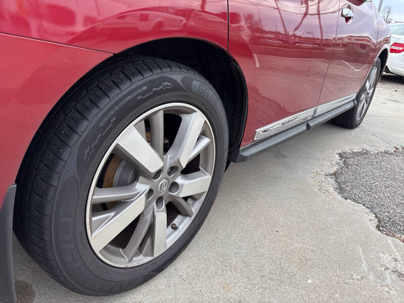 2016 Nissan Pathfinder Platinum