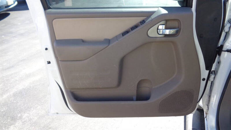 2015 Nissan Frontier SL