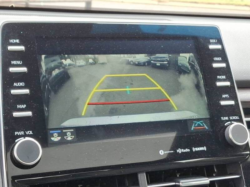 2021 Toyota Avalon XLE