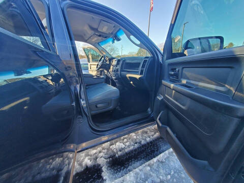 2017 RAM 1500 Express